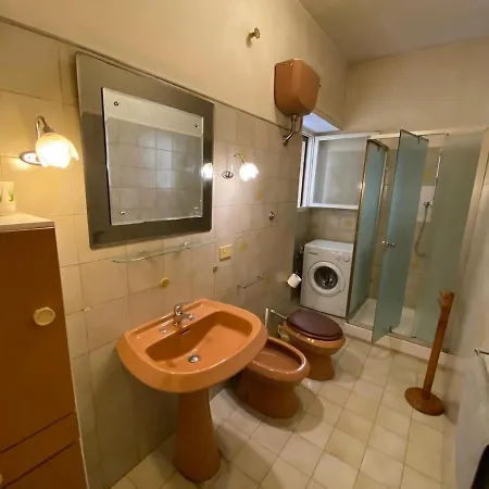 Metro A Domus Lucis Apartament